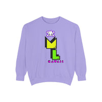 Retro Sweatshirt - Stay Warm and Toasty with Killer Colors