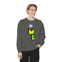 Retro Sweatshirt - Stay Warm and Toasty with Killer Colors