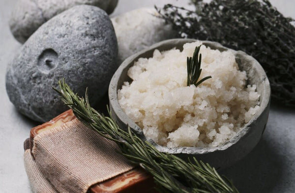 Salt scrub